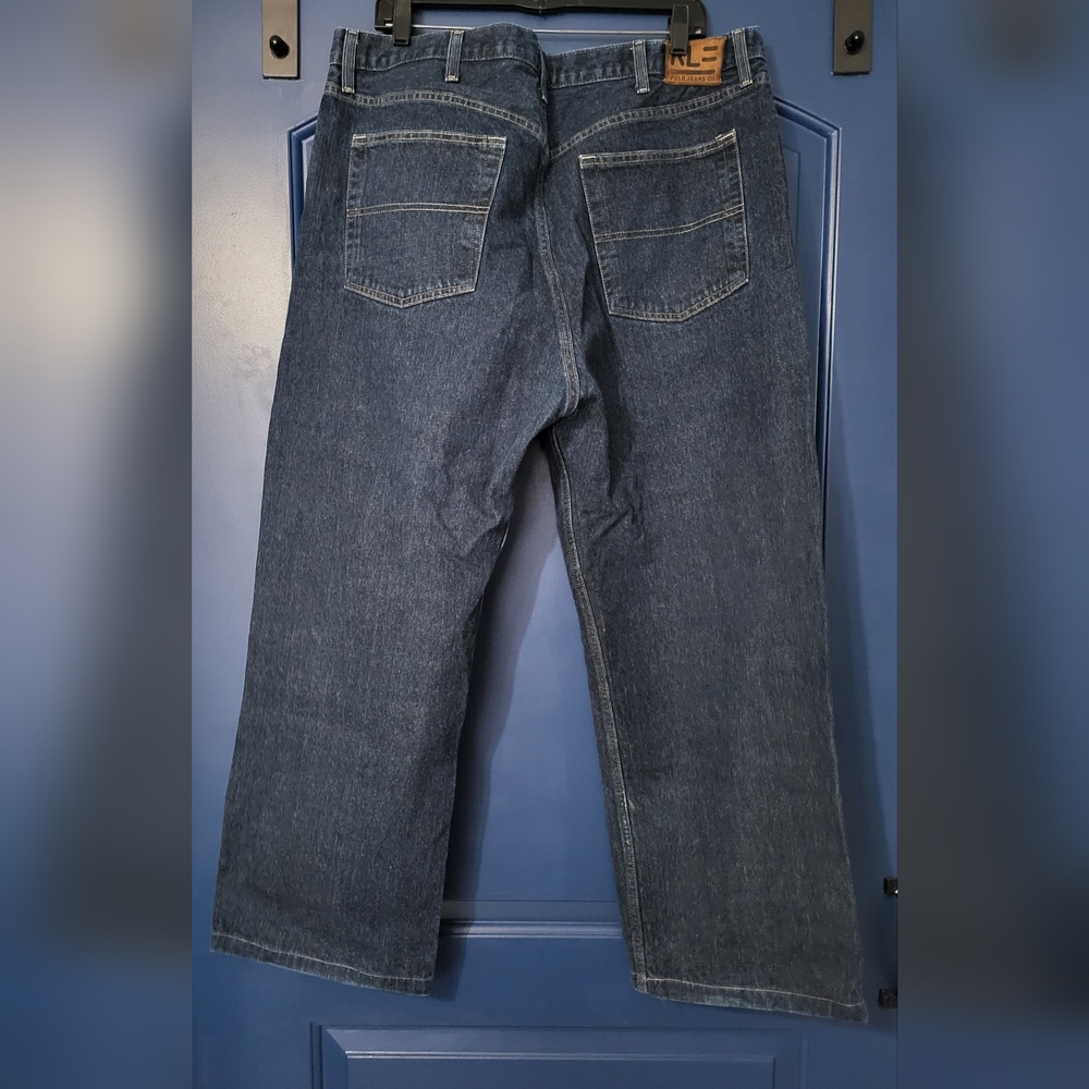 Jeans - Picture 3 of 4